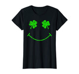 St. Patty's Day Makes Me Smile Funny Gift T Shirt